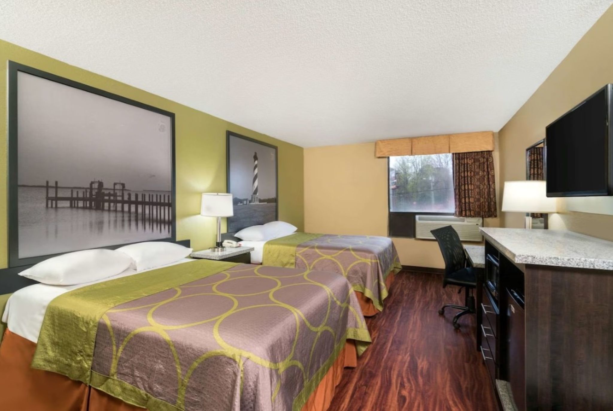 Super 8 by Wyndham Raleigh North East 22/32