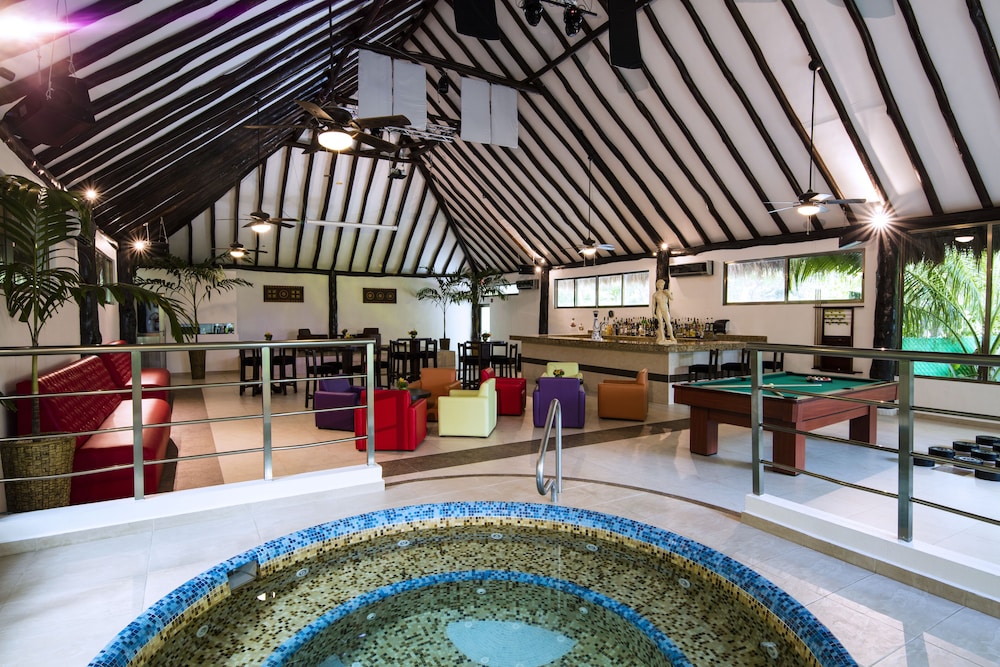 Hidden Beach Resort Au Naturel - Adults Only - All Inclusive 27/50