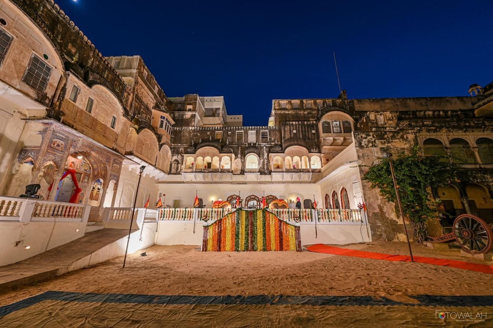 Mandawa Castle 4/48