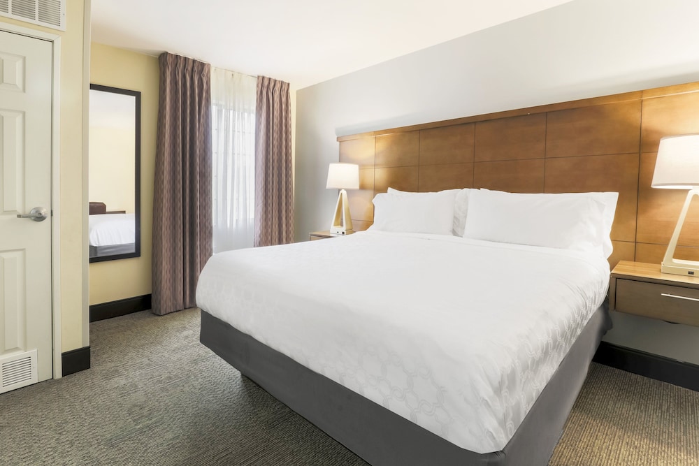 Staybridge Suites Reno 13/45