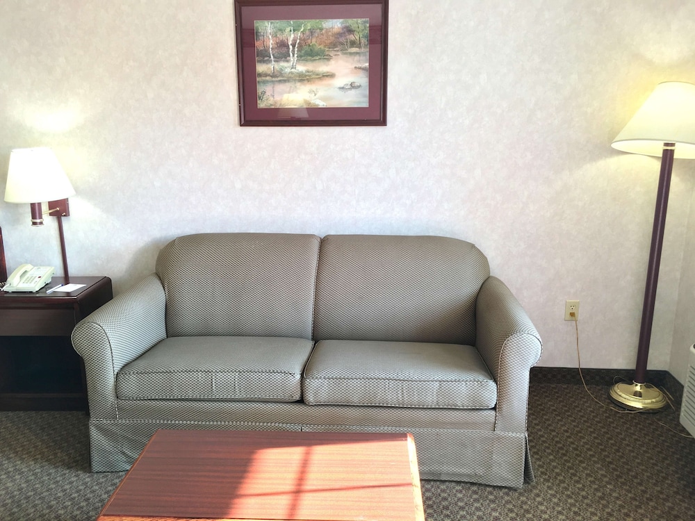 Americas Best Value Inn Suites Clarksdale 17/27