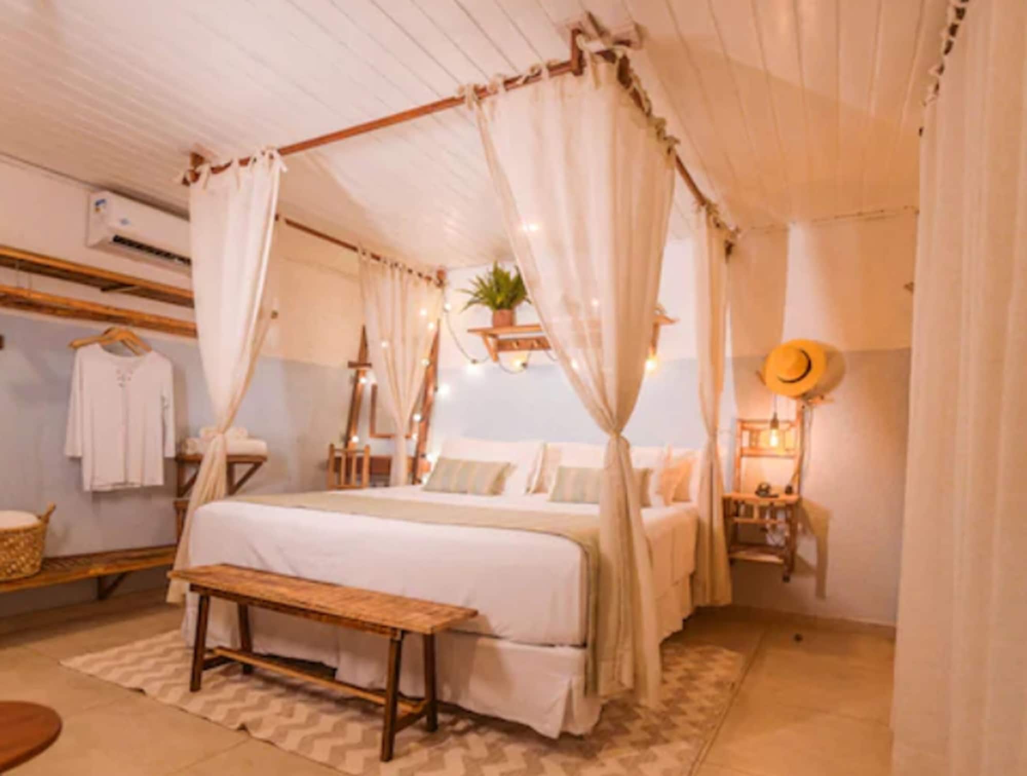 ROMANTIC, CHALET