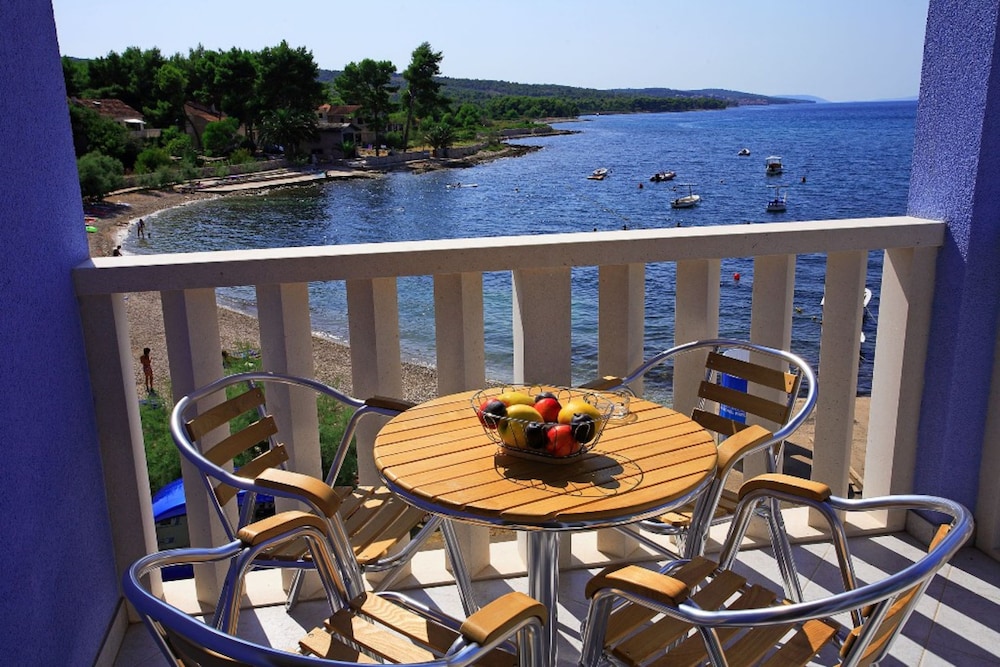 Aparthotel Marina Gromela 23/43