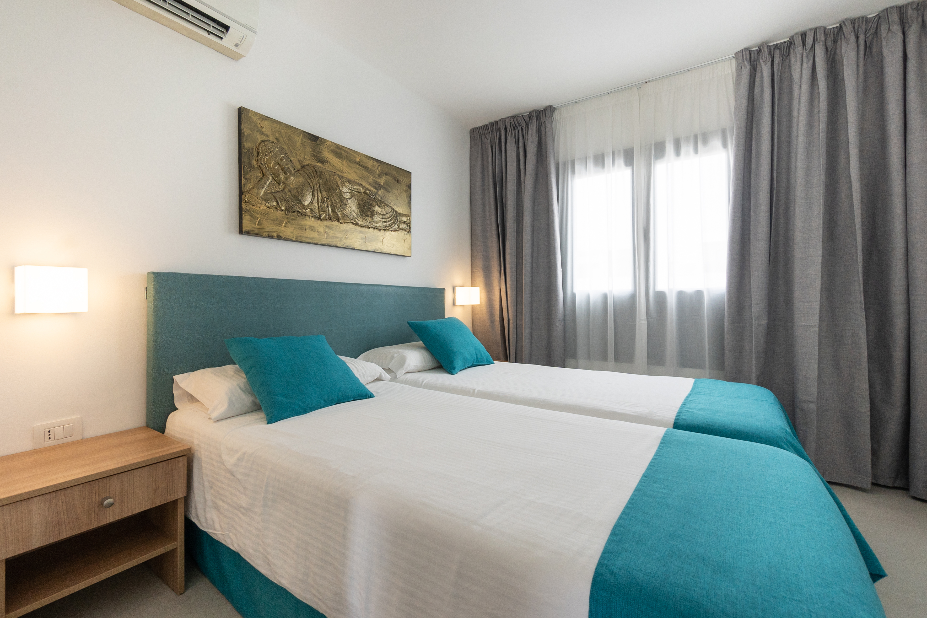 1 BEDROOM, APARTMENT