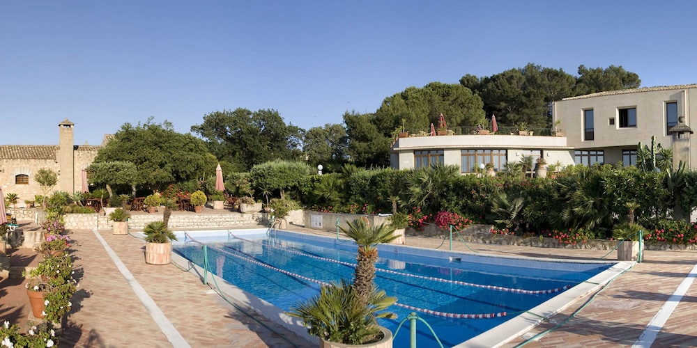Hotel Baglio Santacroce 33/61
