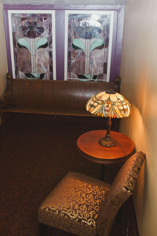 Gilmore Hotel, Trademark Collection by Wyndham 33/56