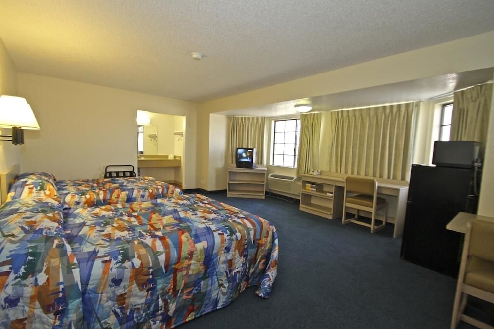 Motel6 Mesa, AZ - South 30/47