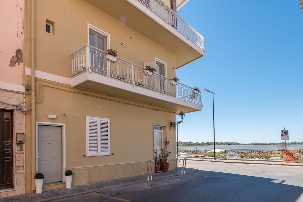 Aquamadre Suites 1/53
