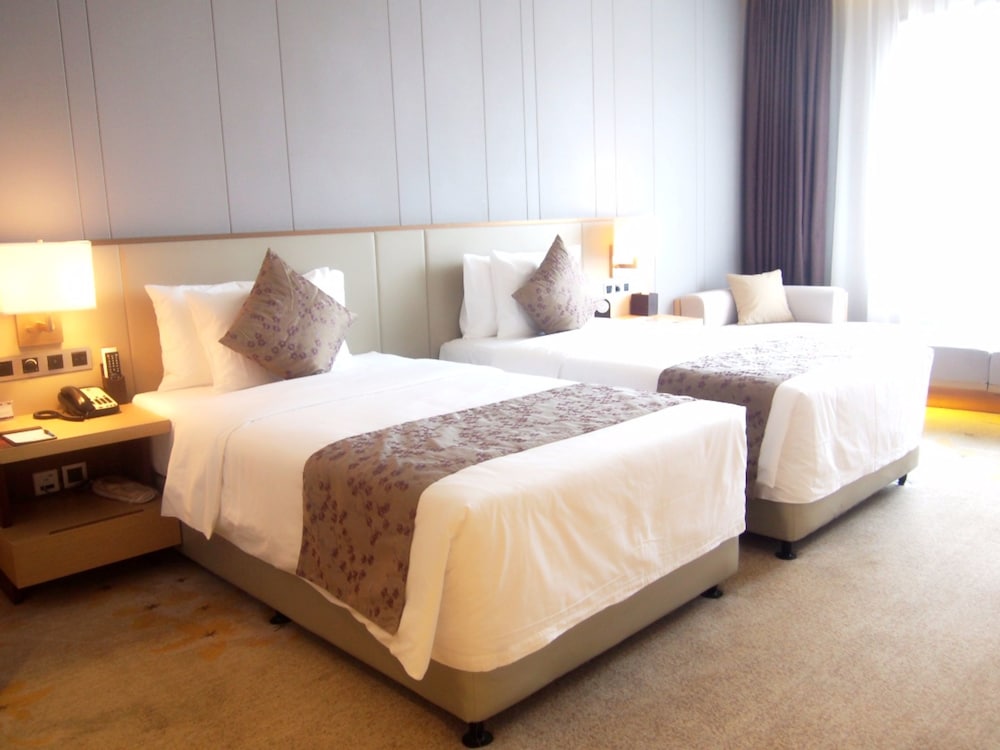 Wojo Hotel 13/50