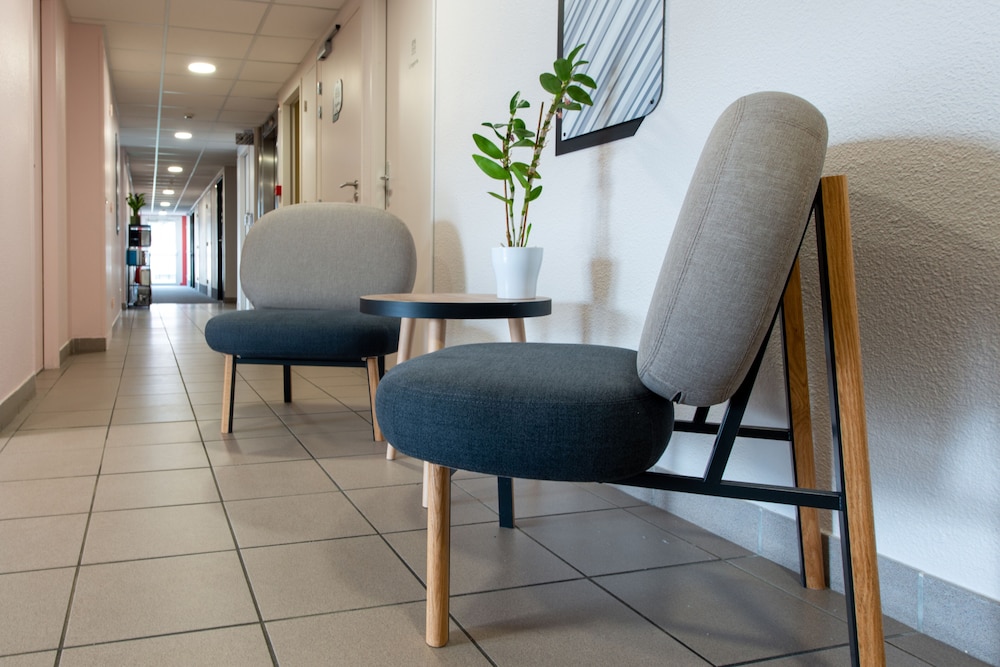 B&B Hotel Cholet Nord 40/64