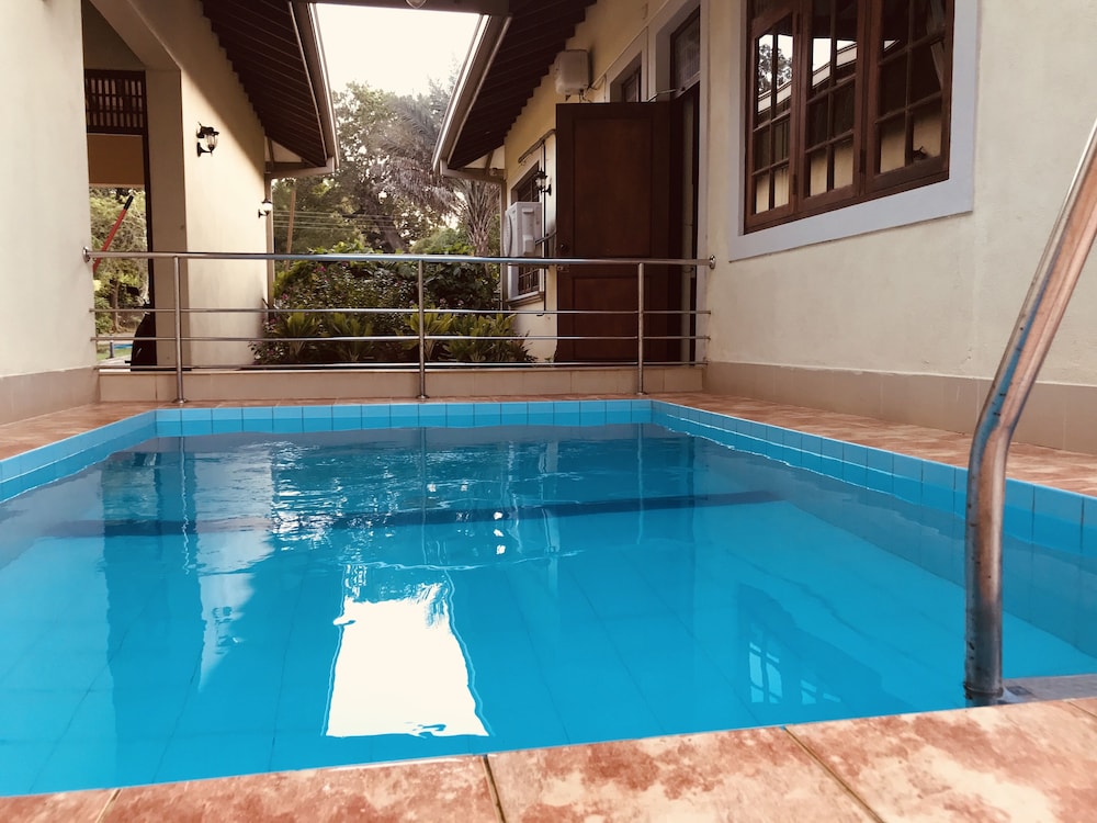 The Lake View Bungalow Yala 25/50