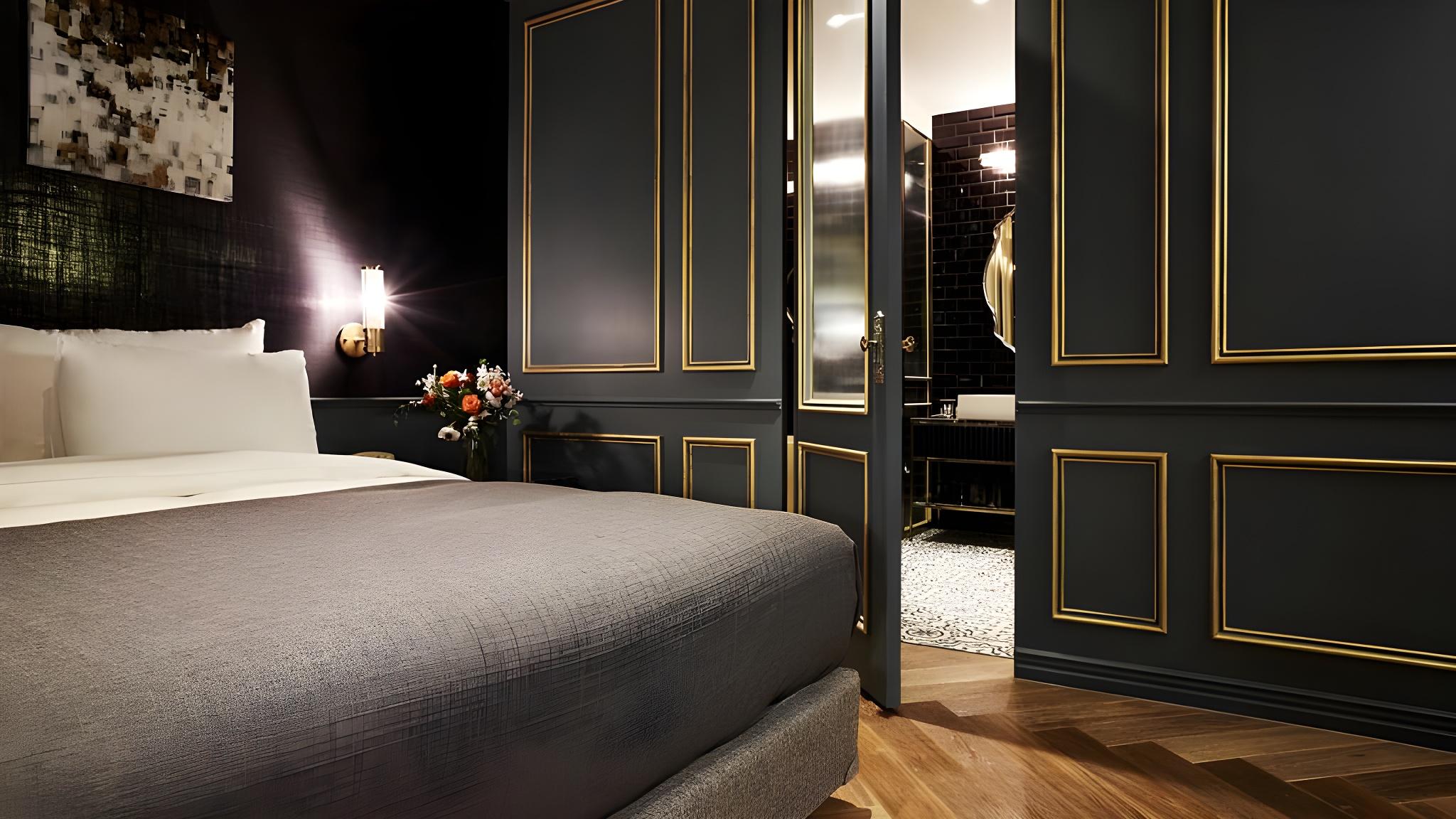 Penthouse, King Bed