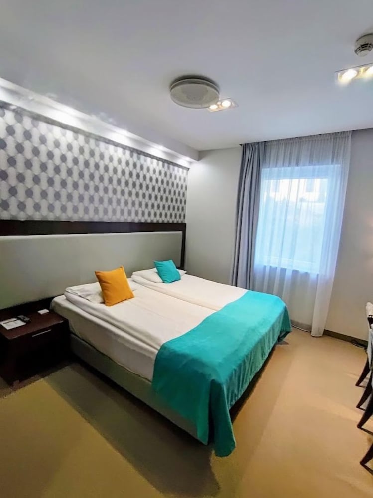 Hotel Zamek Centrum 7/50