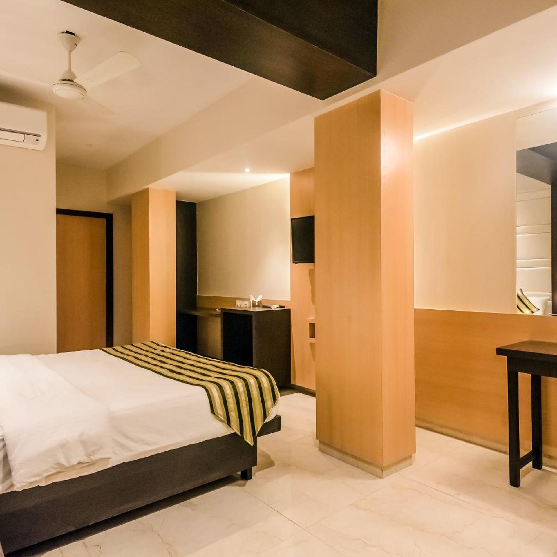 Oyo 8010 Hotel Konar Inn 6/15