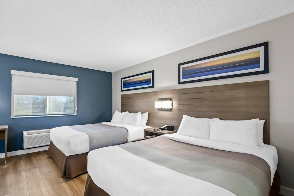 Suite, 2 Queen Beds