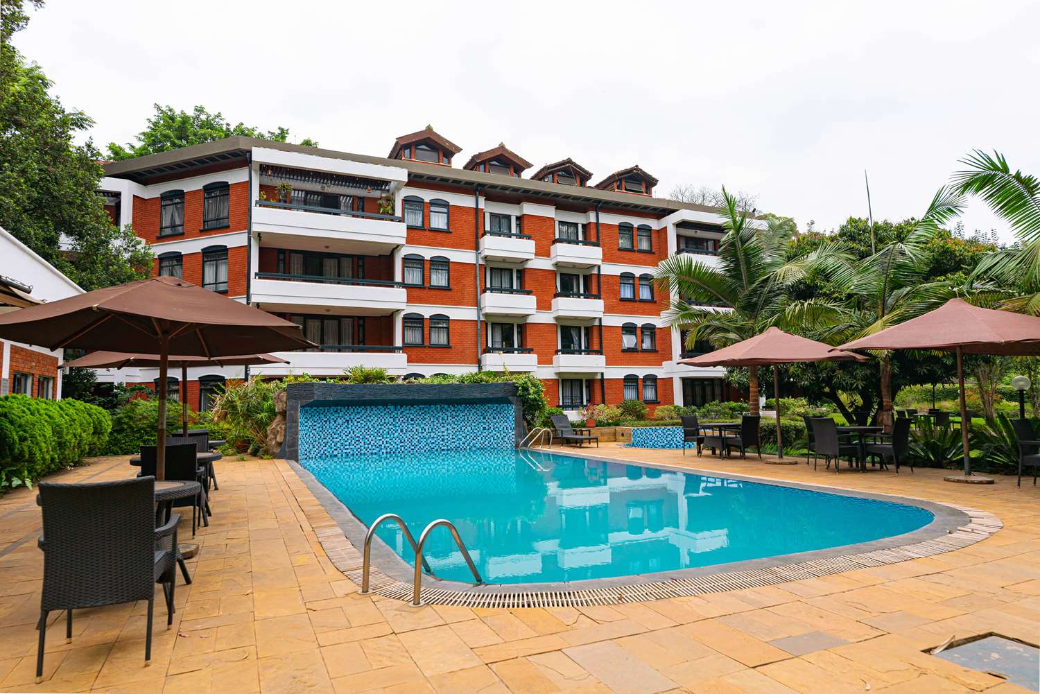 Heri Heights Hotel Apartments, SureStay Collection by BW 7/27