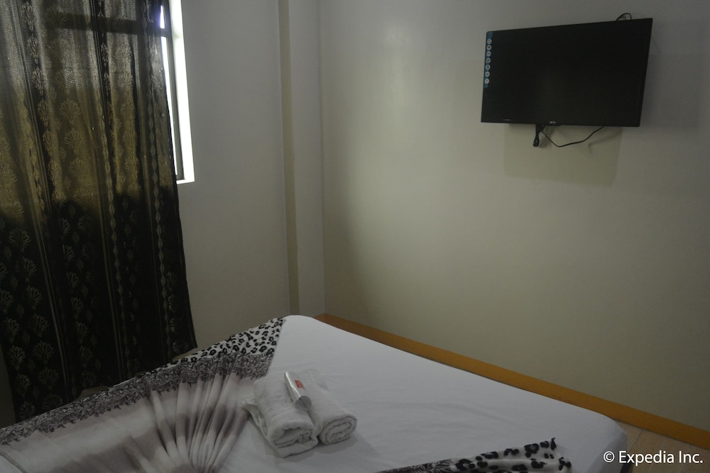 Aroha Hotel 15/39