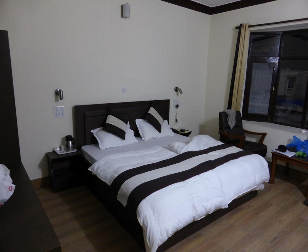 Hotel Royal Ladakh 17/50