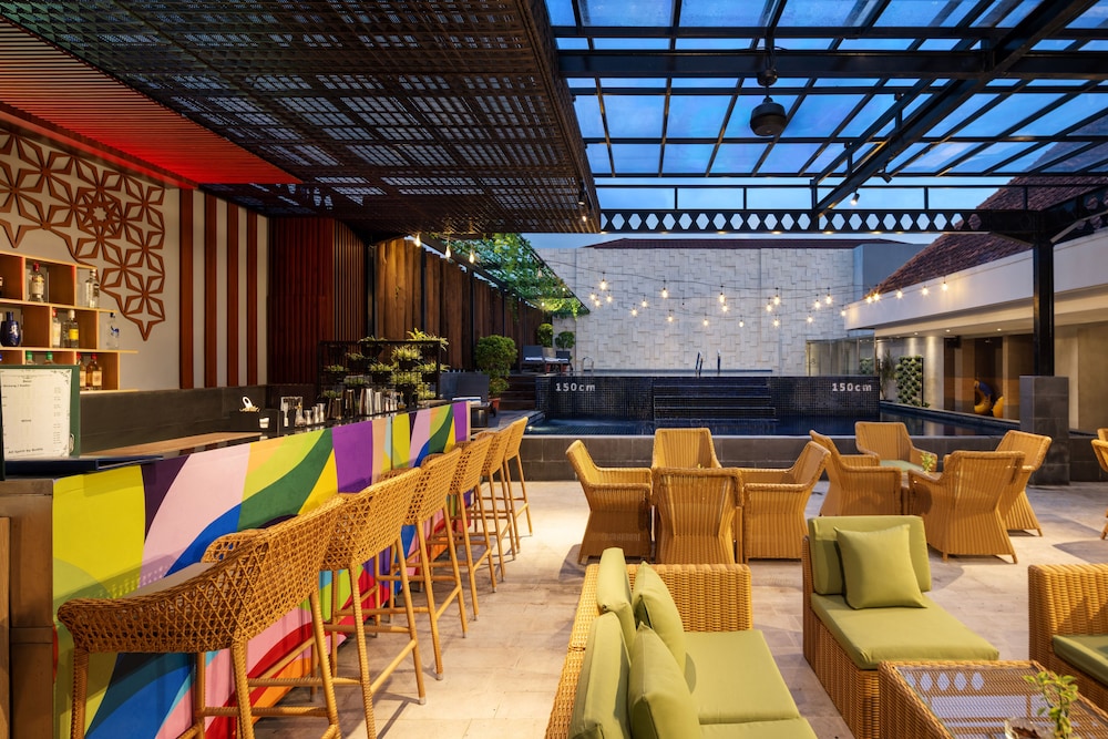 Aveta Hotel Malioboro 45/62