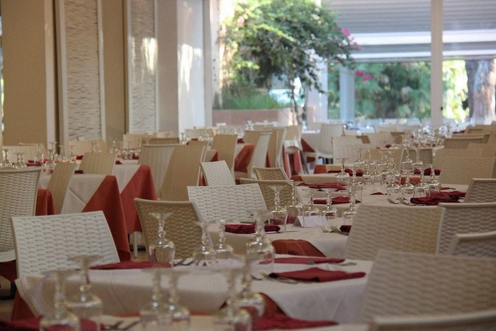 Uappala Hotel Lacona 35/59
