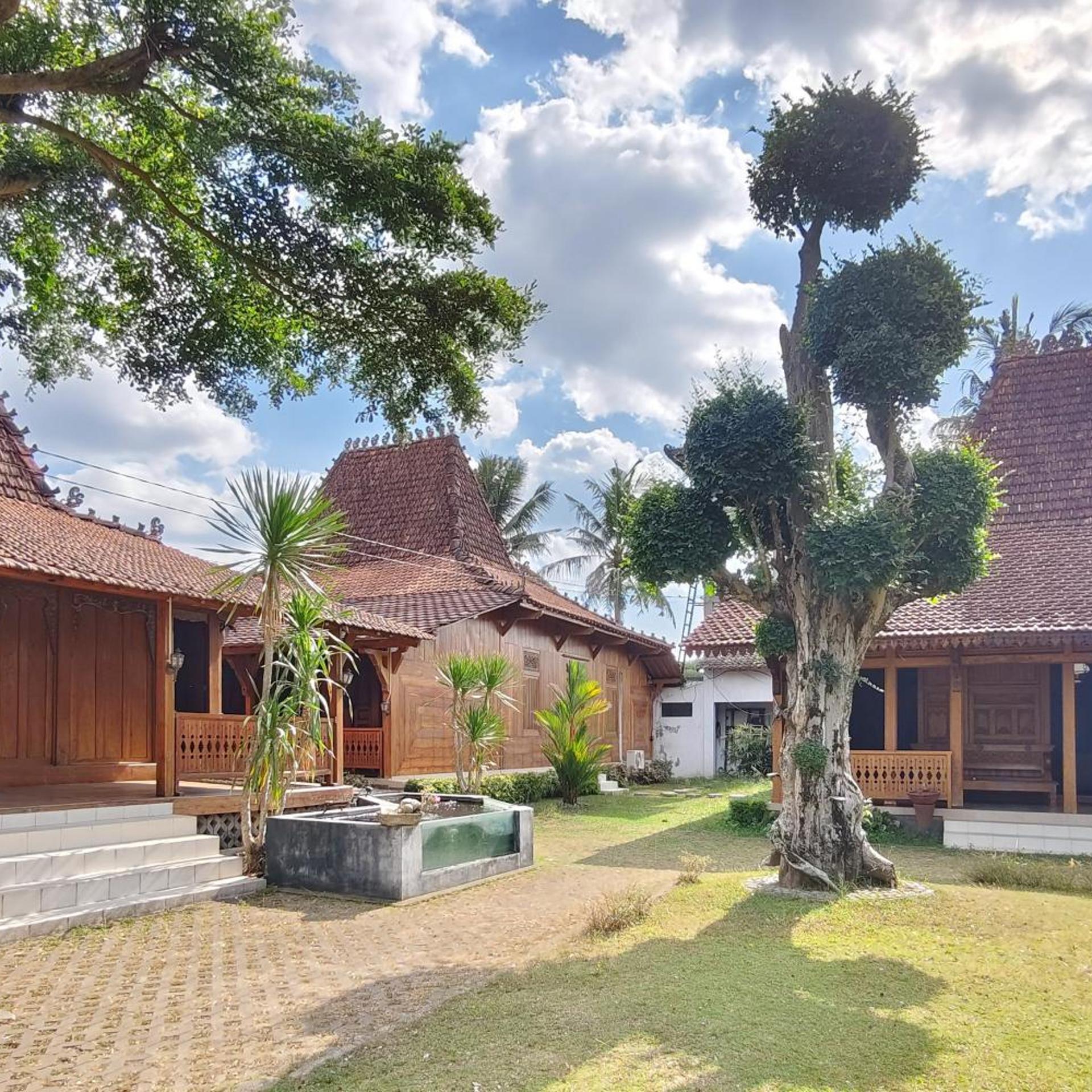 Hotel Kampoeng Joglo Yogyakarta 48/53