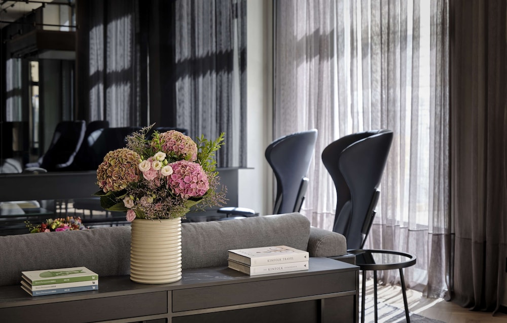 art'otel Zagreb Powered by Radisson Hotels 30/68