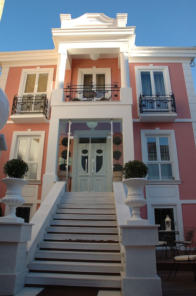 Andromeda Boutique Hotel 1/29