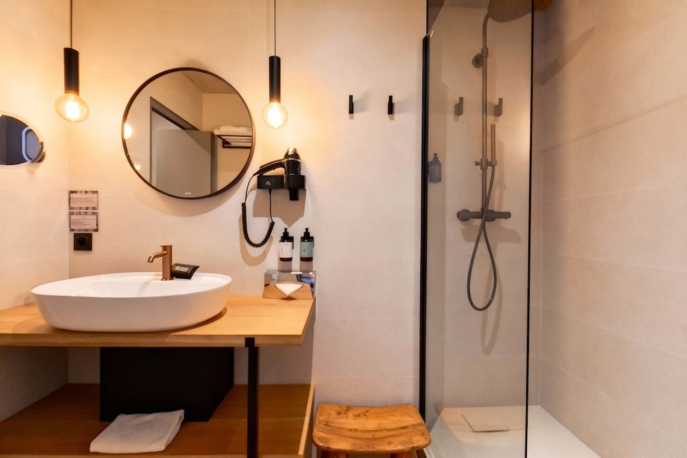 Villa Kerasy Hotel Spa 49/50