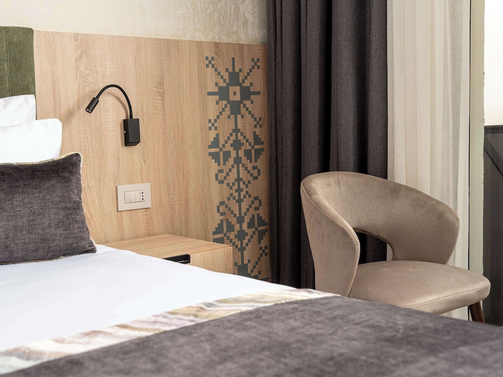 Mercure Conacul Cozieni Resort 15/49