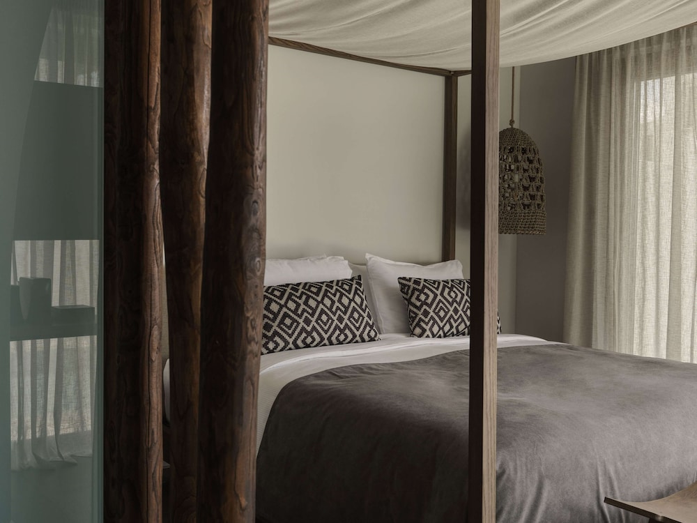 Tropical, Zen, Suite, Bungalow, King Bed, Private Pool