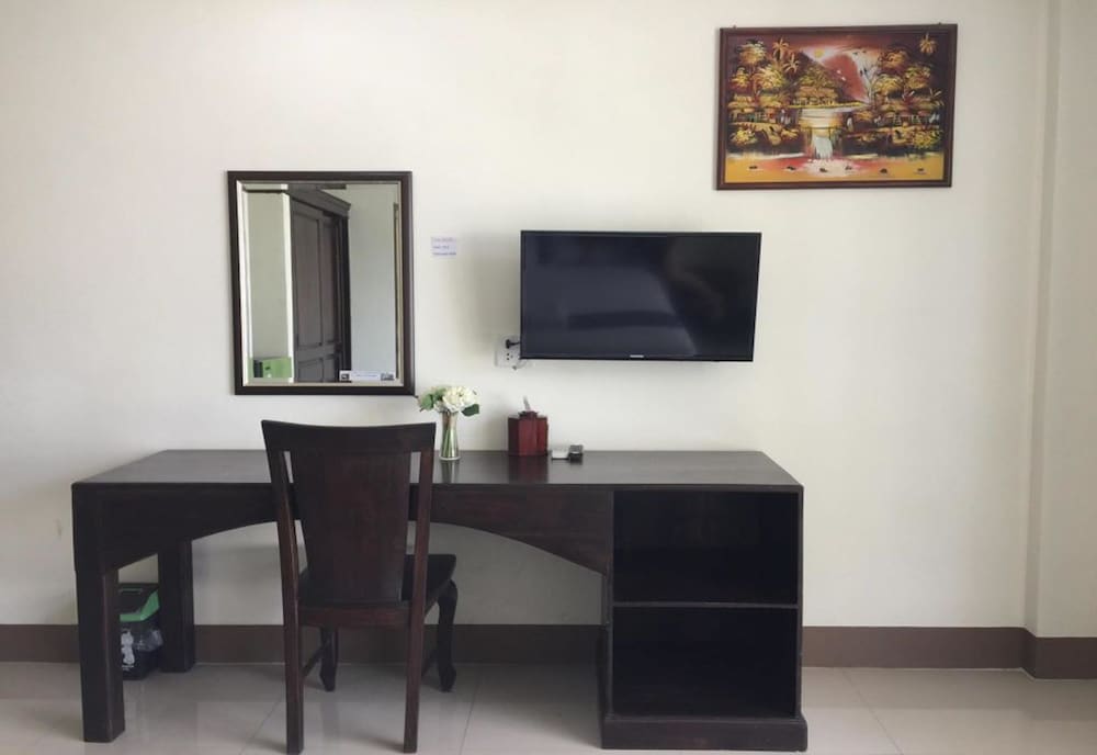Amonruk Hotel 2 38/40