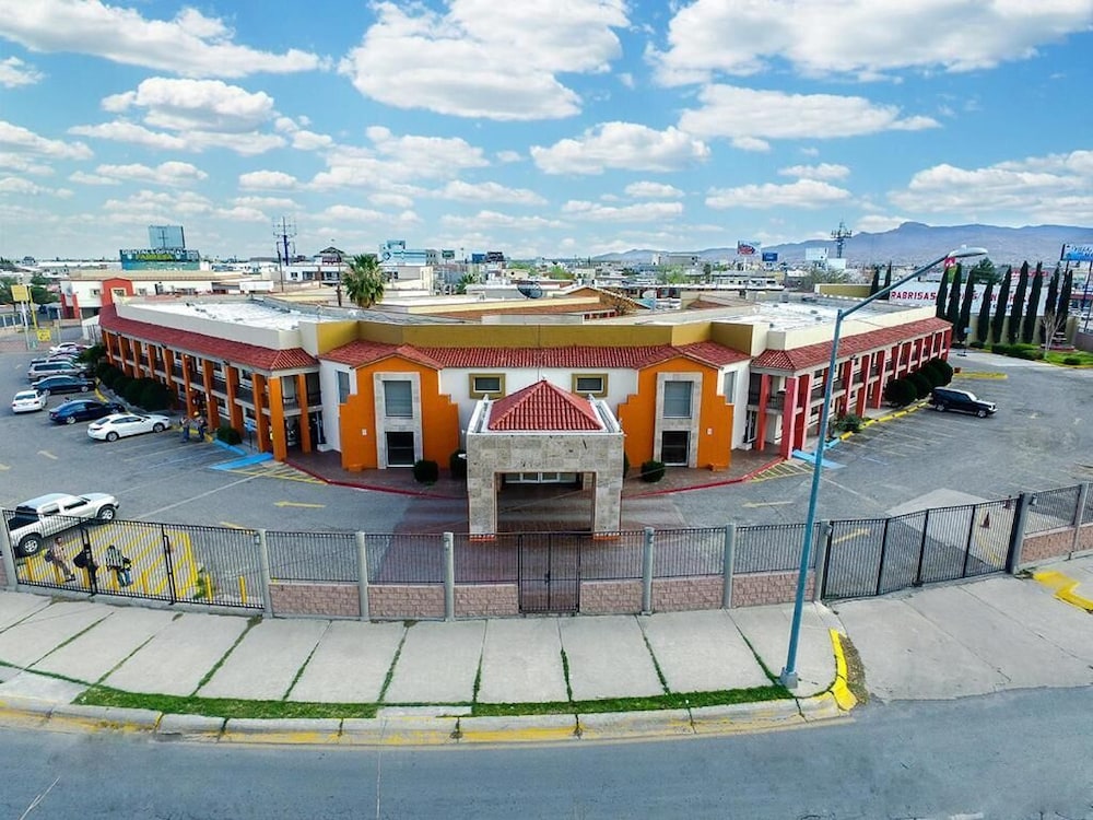 Colonial Ciudad Juarez 37/50
