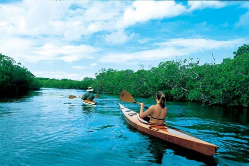 Coconut Cay Resort &amp; Marina 40/78