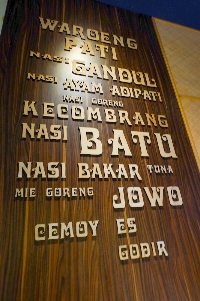 Deka Hotel Surabaya HR Muhammad 3/50