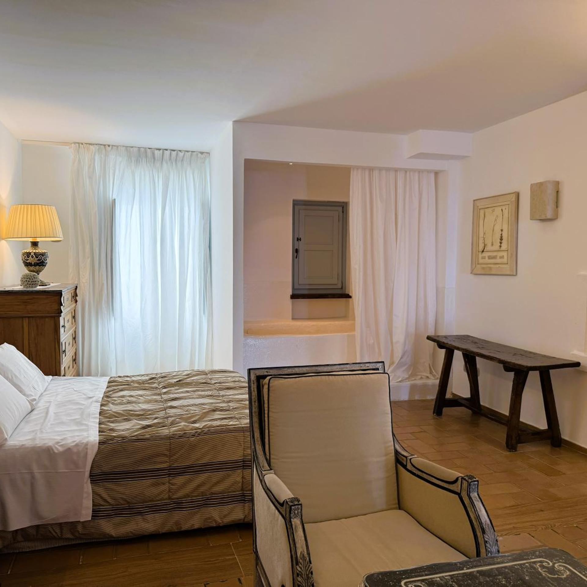 JS Junior Suite lato M.