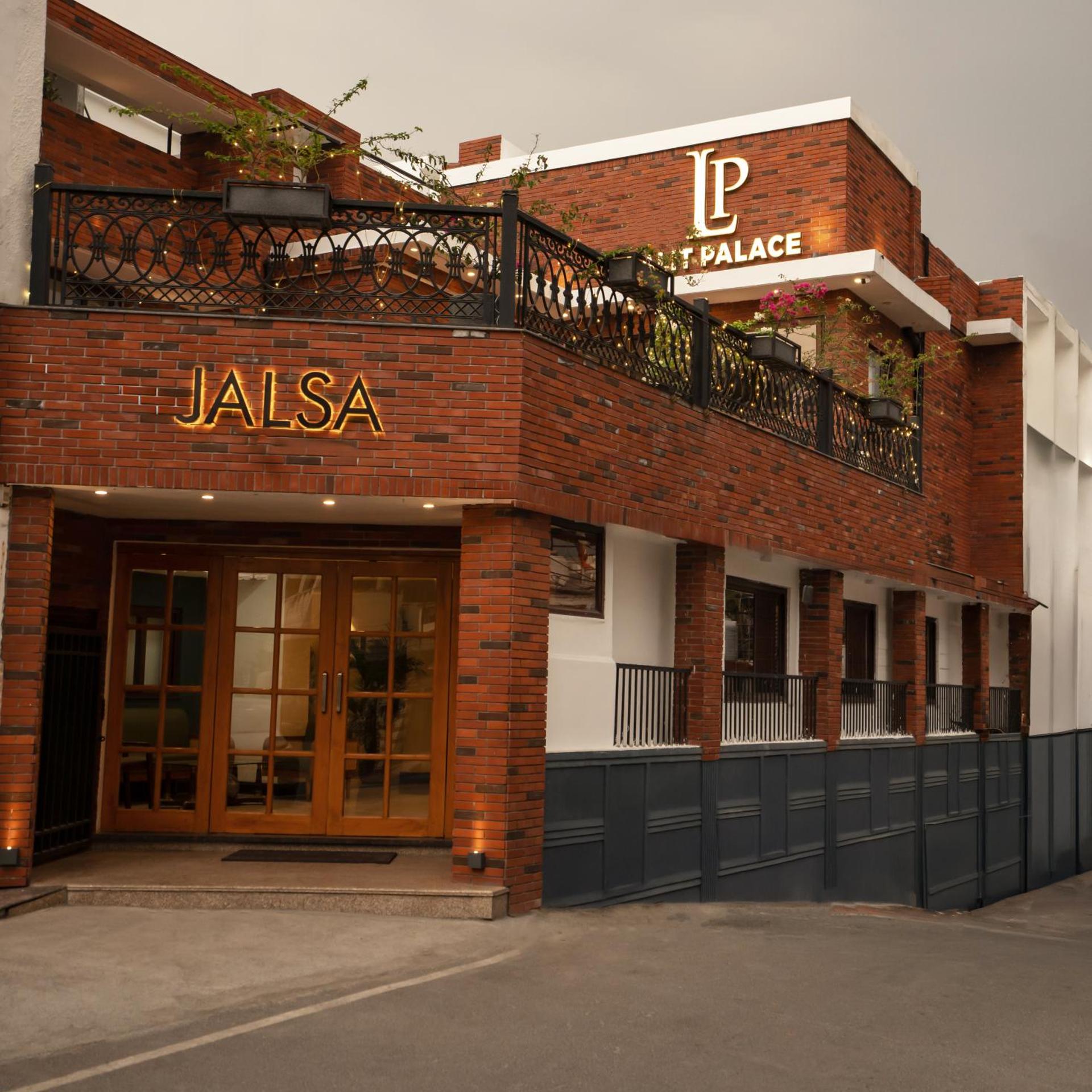 Motel Lalit Palace, Dehradun