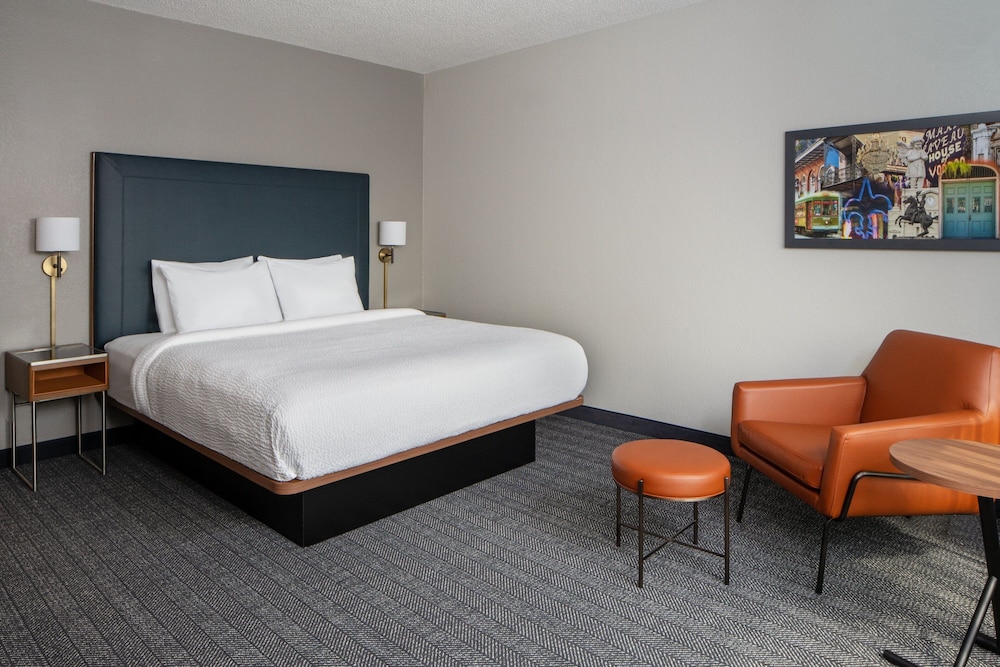 Courtyard By Marriott New Orleans Metairie 10/47