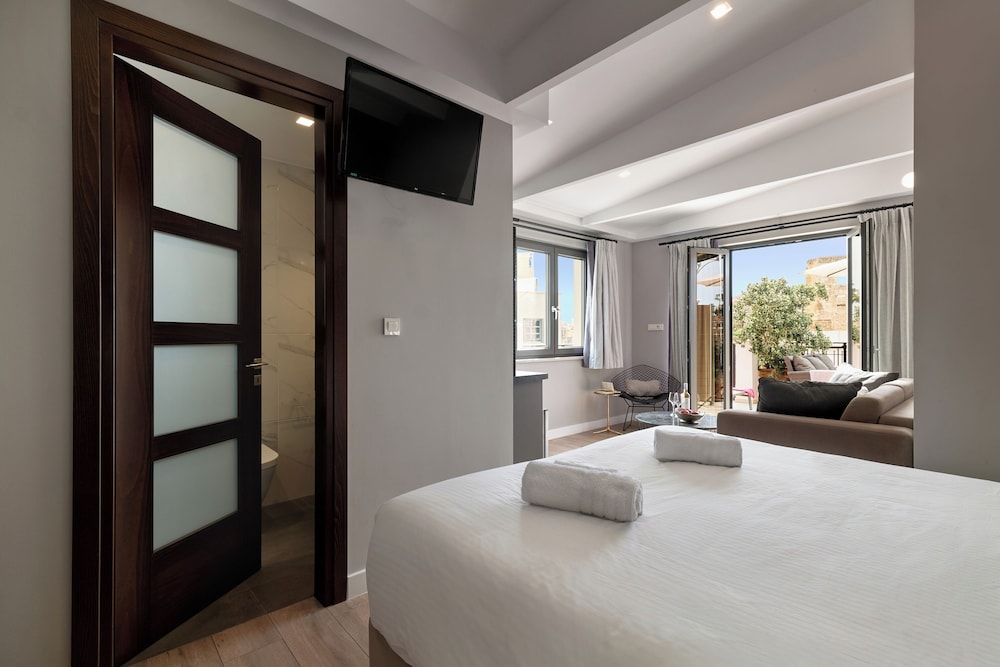 Nival Luxury Suites 15/50