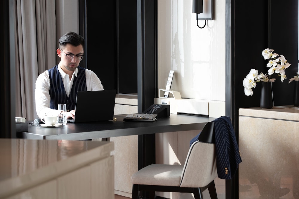 Jumeirah Nanjing Hotel 42/44