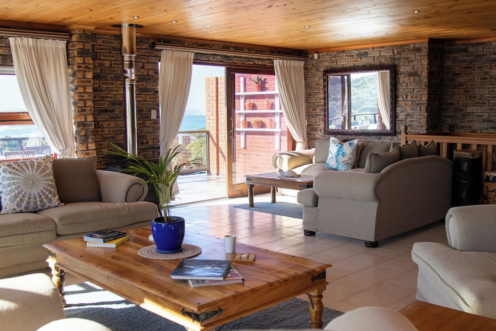 White Shark Guest House 27/50