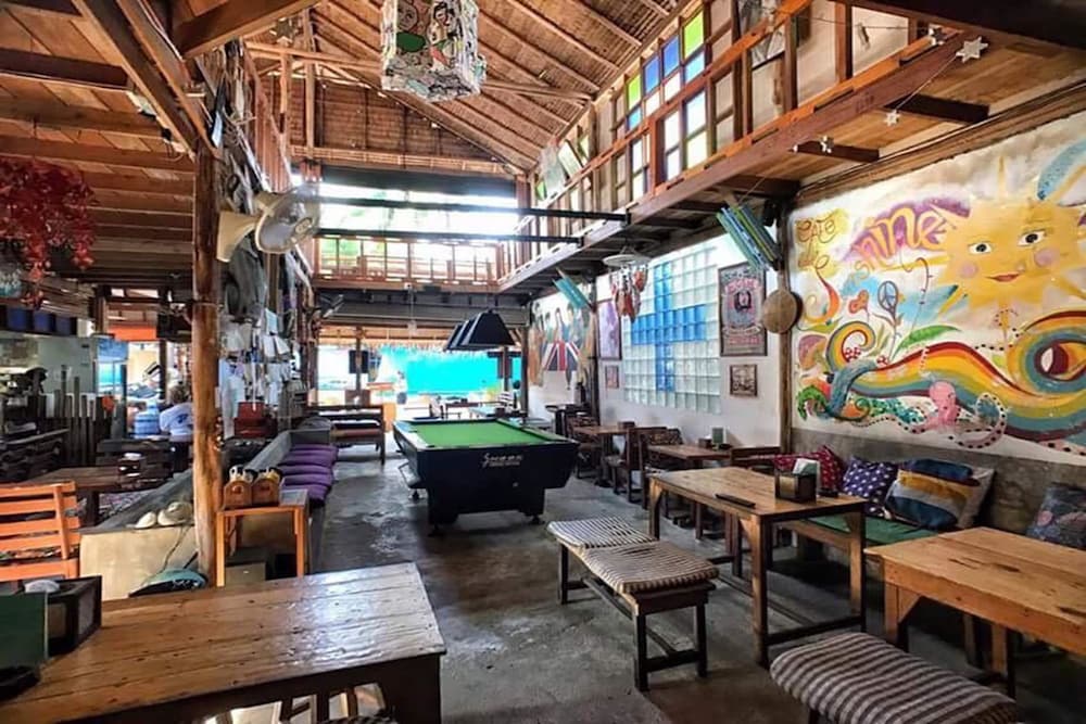 Cafe Del Sunshine - Hostel 20/32
