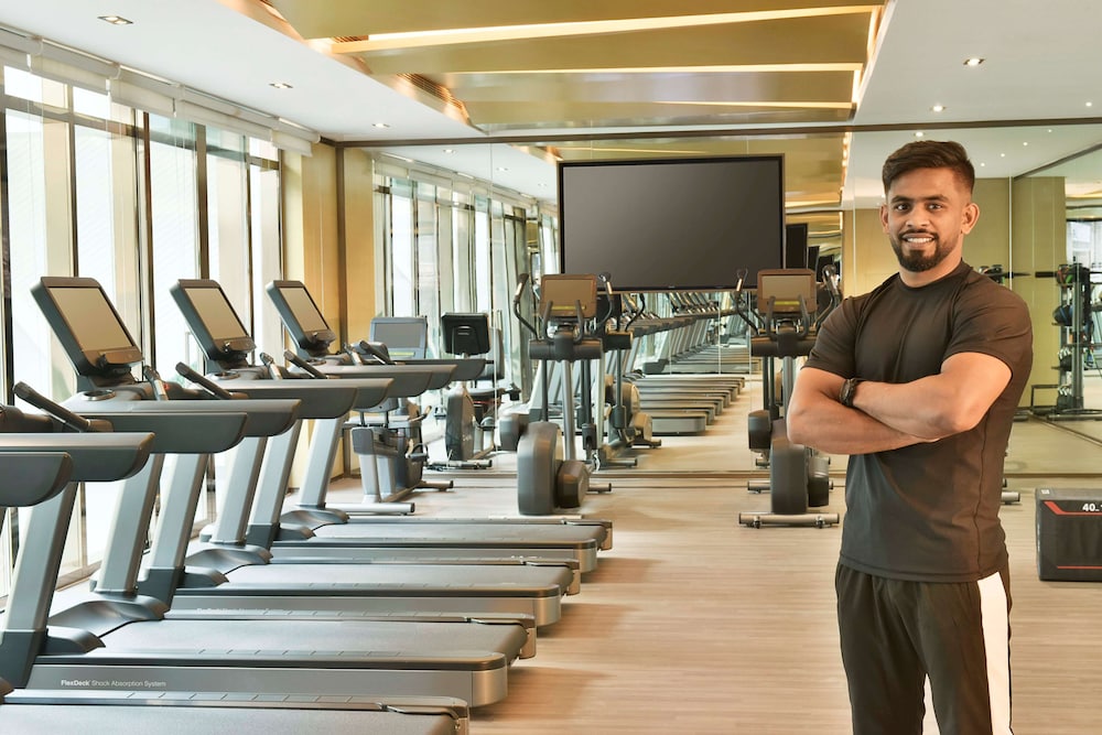 Hilton Bahrain 33/60