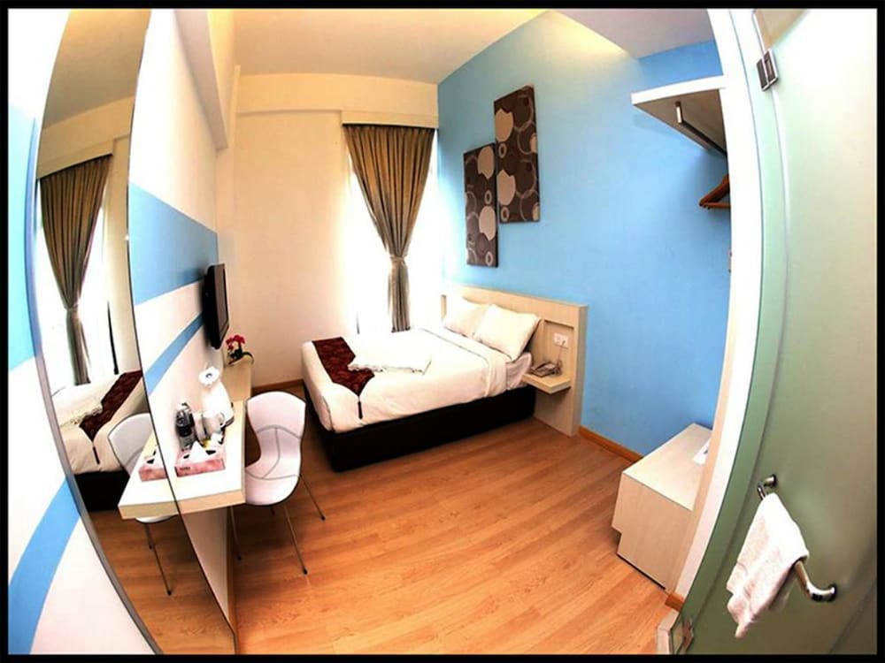 Sri Manja Boutique Hotel 36/44