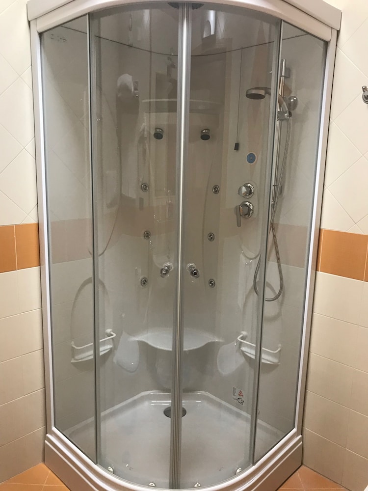 Domus Grand Hotel 44/44