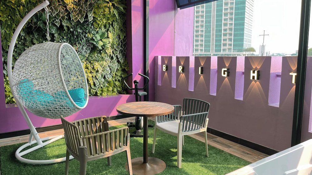 Oak Tree Urban Jakarta 58/71