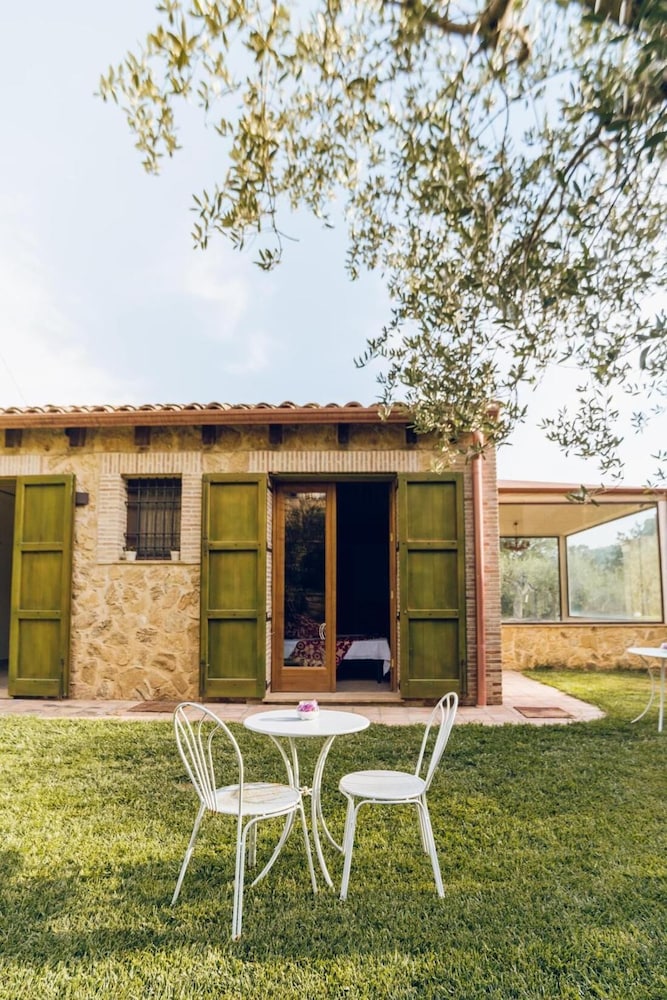 Agriresort Leano 5/82