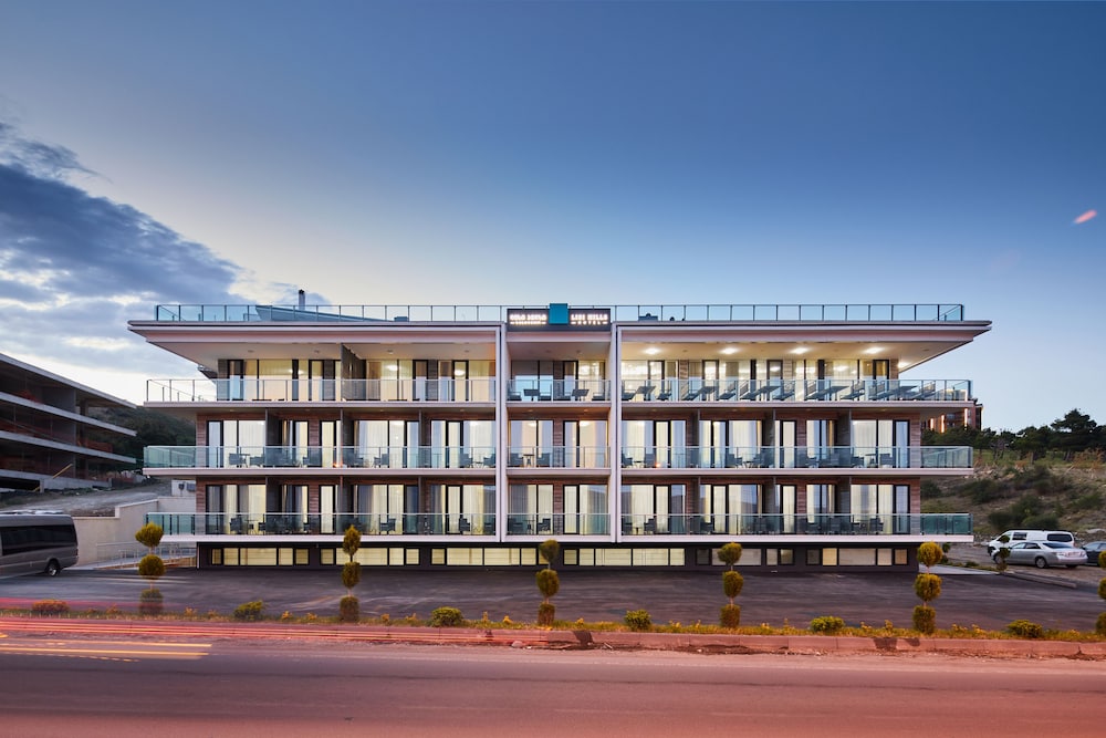 Lisi Hills Hotel photo1