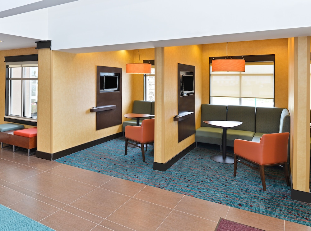 RESIDENCE INN CHAMPAIGN 19/30