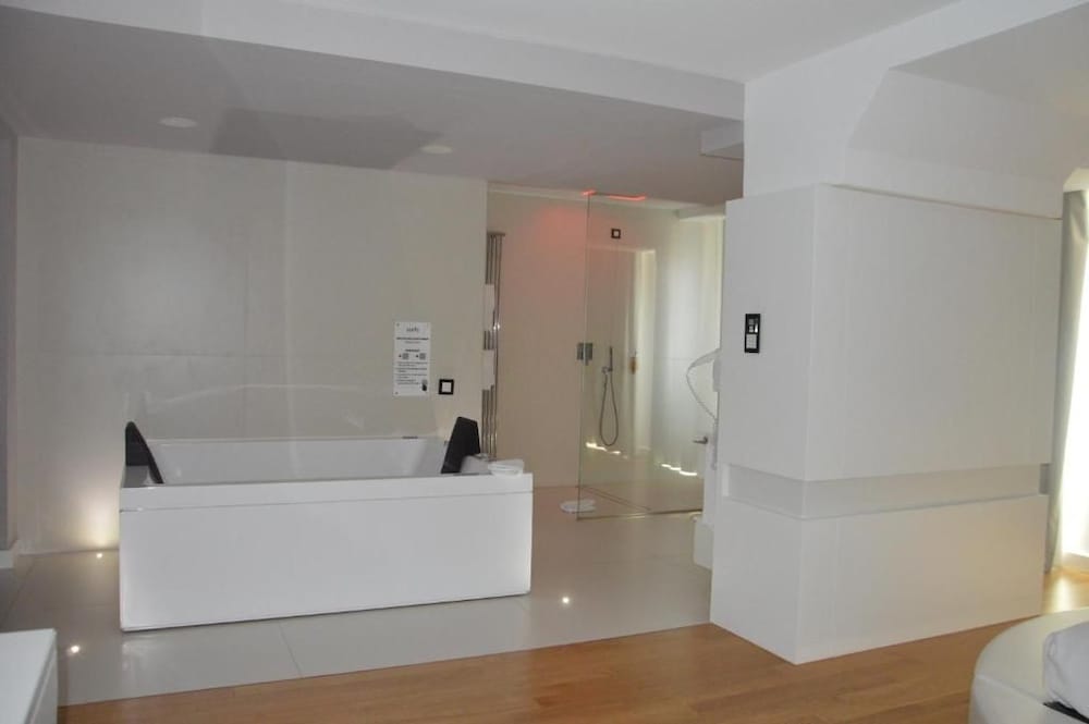 Suite Testani 10/58