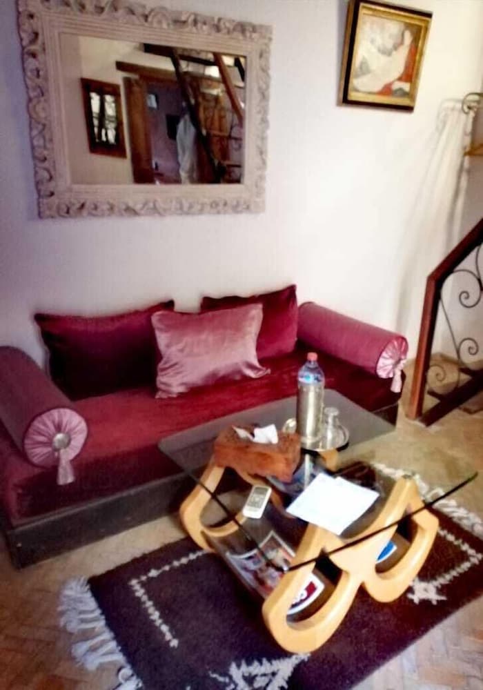RIAD TARA 54/77